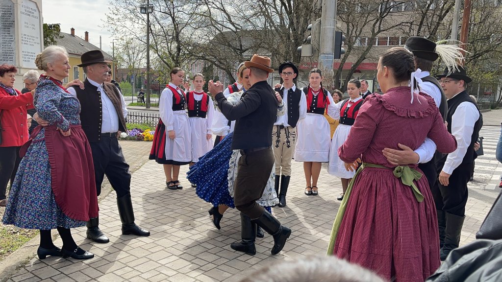 Flashmob az istentisztelet előtt10